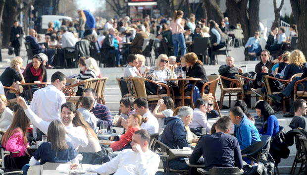 Фебруар 2016. тек други најтоплији